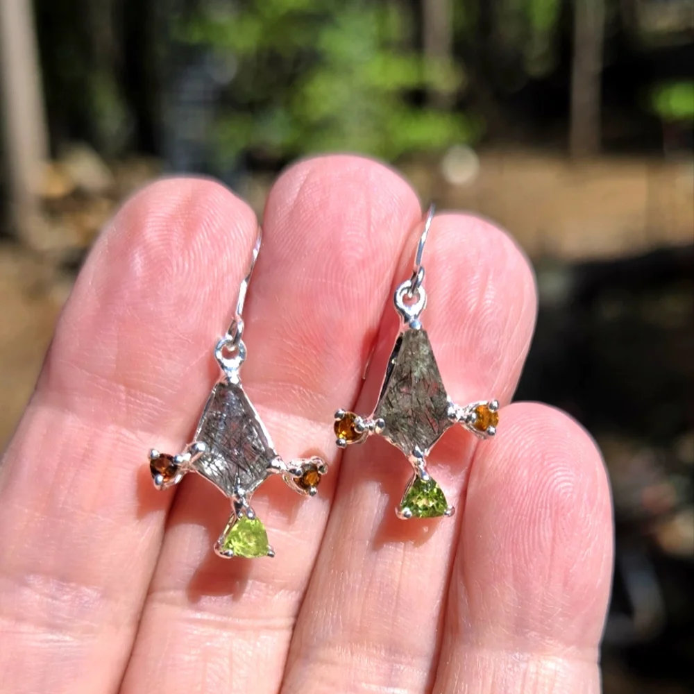 Rutilated Natural quarts Garnets & Peridot Sterling Earrings - Picture 5 of 10
